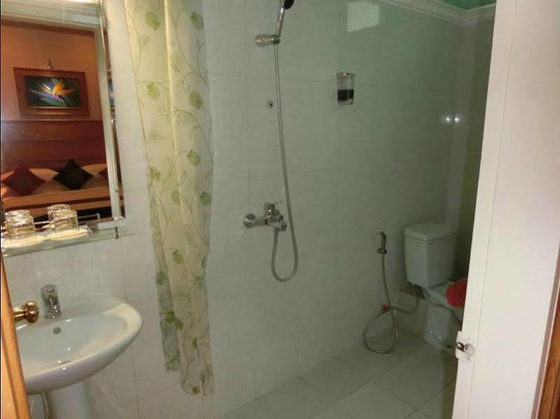 Shwe Kyun Hotel Taunggyi Bagian luar foto