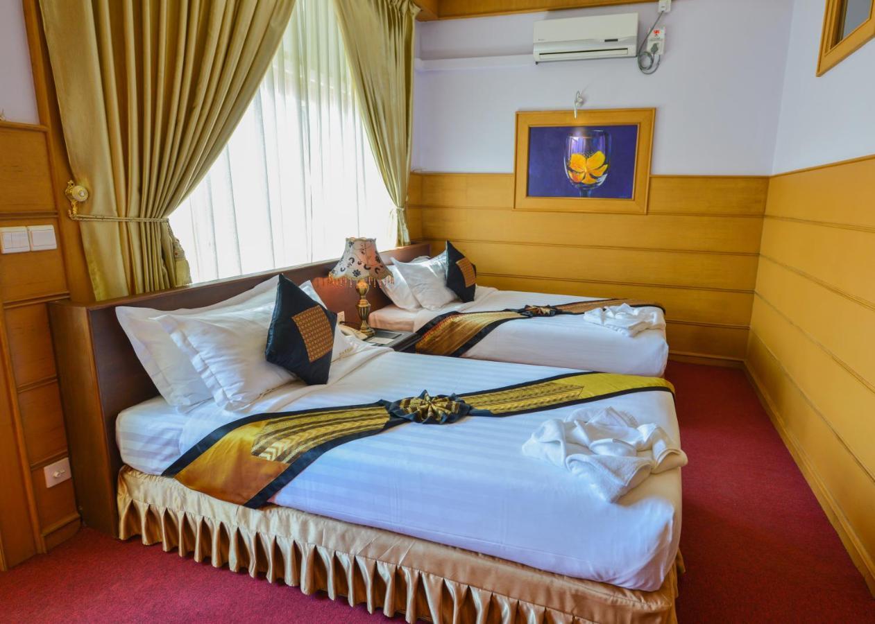 Shwe Kyun Hotel Taunggyi Bagian luar foto