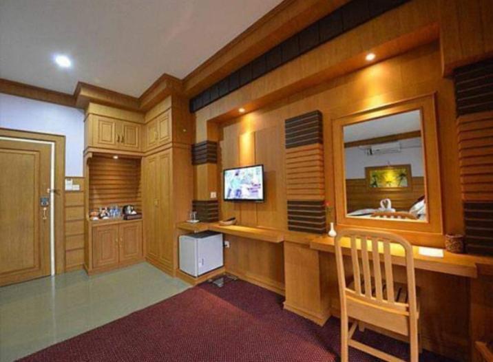 Shwe Kyun Hotel Taunggyi Bagian luar foto