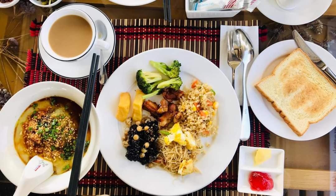 Shwe Kyun Hotel Taunggyi Bagian luar foto